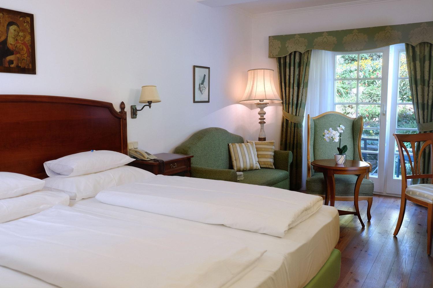 Hotel Landhaus Fuhrgassl-Huber Виена Екстериор снимка