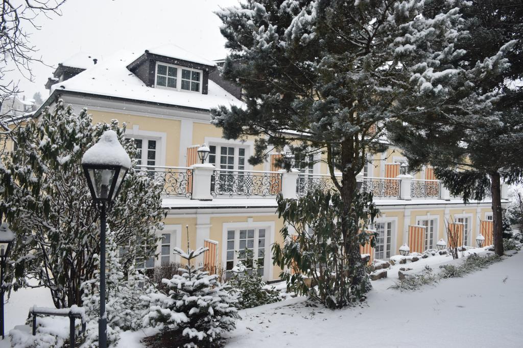 Hotel Landhaus Fuhrgassl-Huber Виена Екстериор снимка