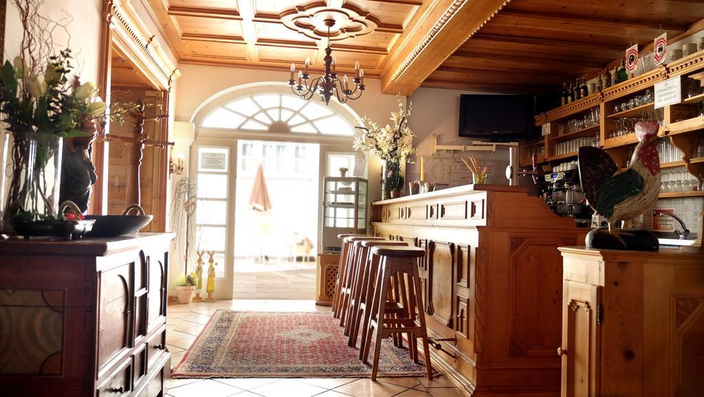 Hotel Landhaus Fuhrgassl-Huber Виена Екстериор снимка